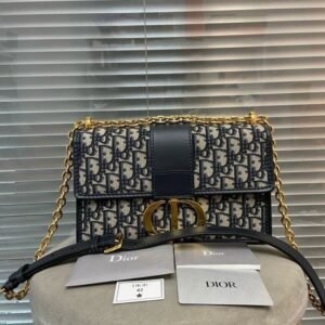 Dior 30 Montaigne Chain Bag